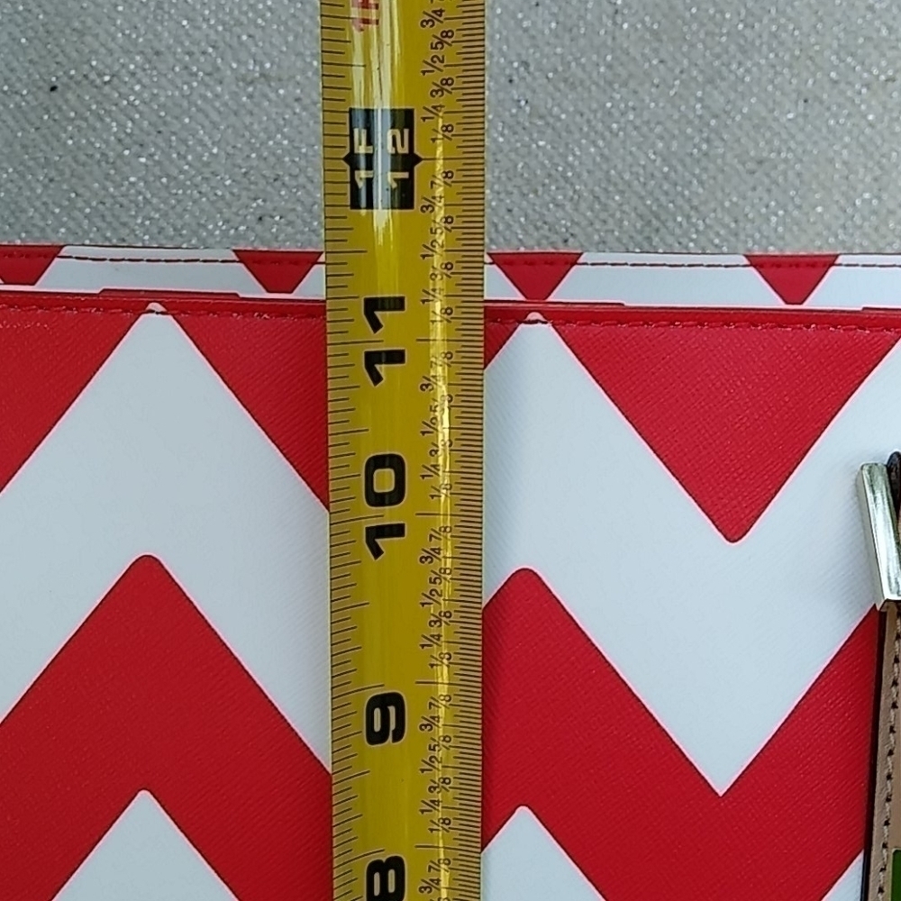 Kate Spade South of Border Medium Harmony Chevron Red and White Tote Bag - Picture 13 of 16